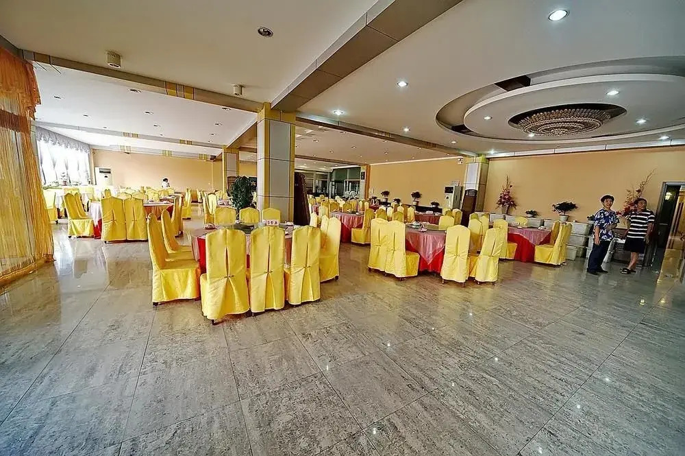 Haideyi Hot Spring Resort Hotel - Tianjin