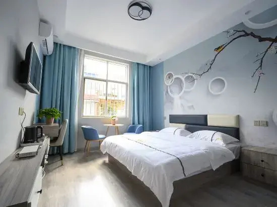 Lingxin Hotel