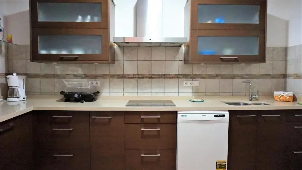 Born 23 - House with Pool in the Centre of Lluchmayor. Free Wifi
