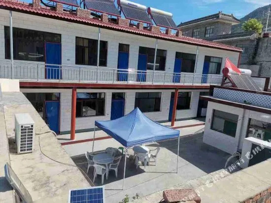Mianshan Farmhouse Courtyard