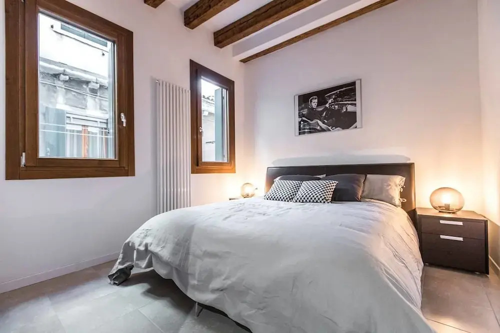 Cà Rezzonico Apartment R&R