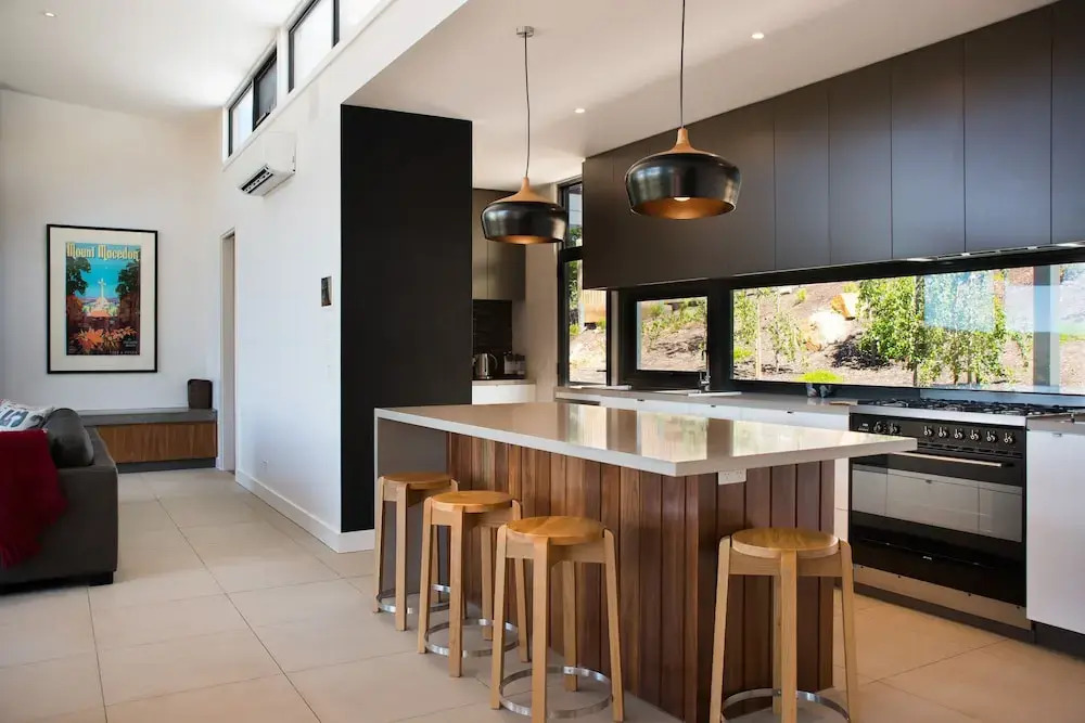 Aura House