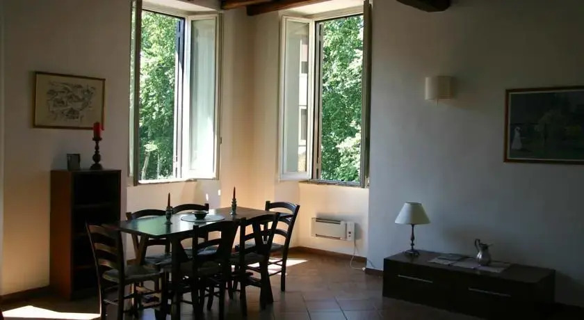 La Bella Sosta sul Tevere