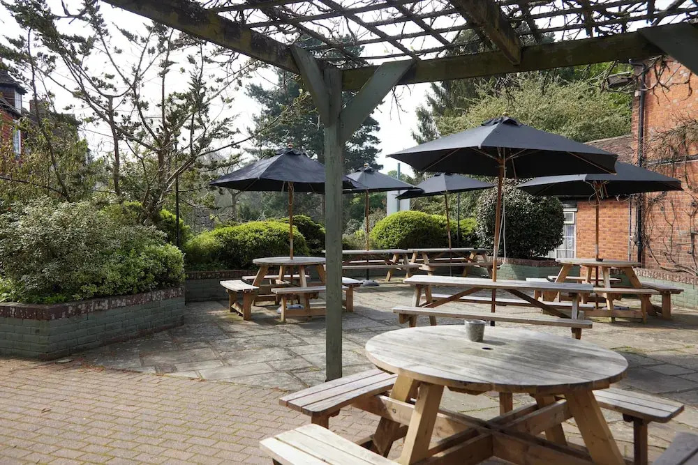 Kings Arms Hotel by Greene King Inns