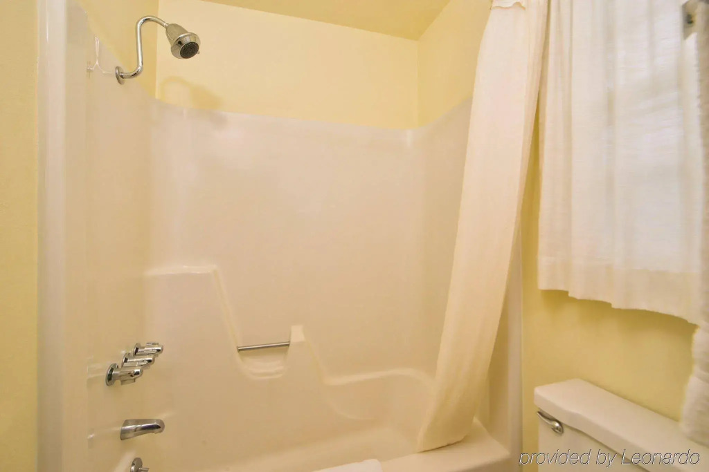 Days Inn by Wyndham Jefferson