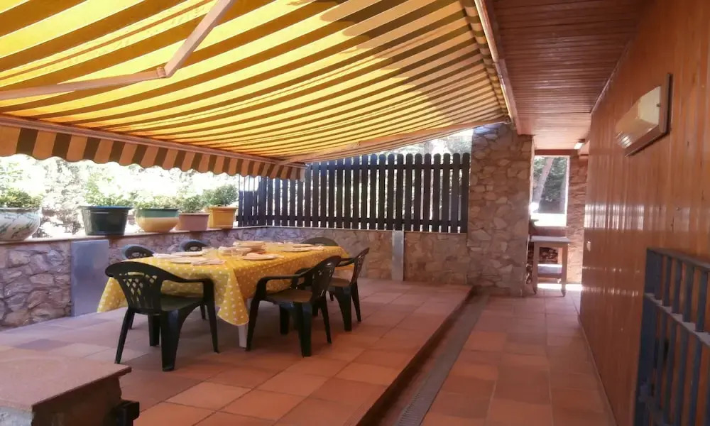104692 -  House in Tamariu