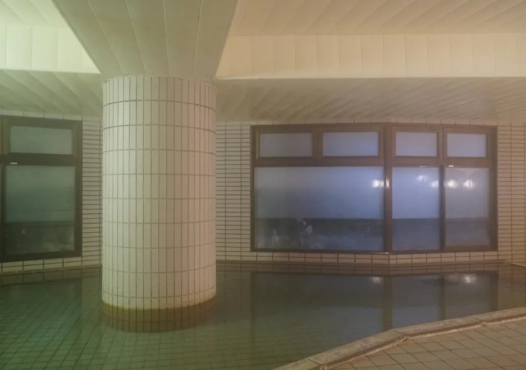 Shiga Lake Hotel
