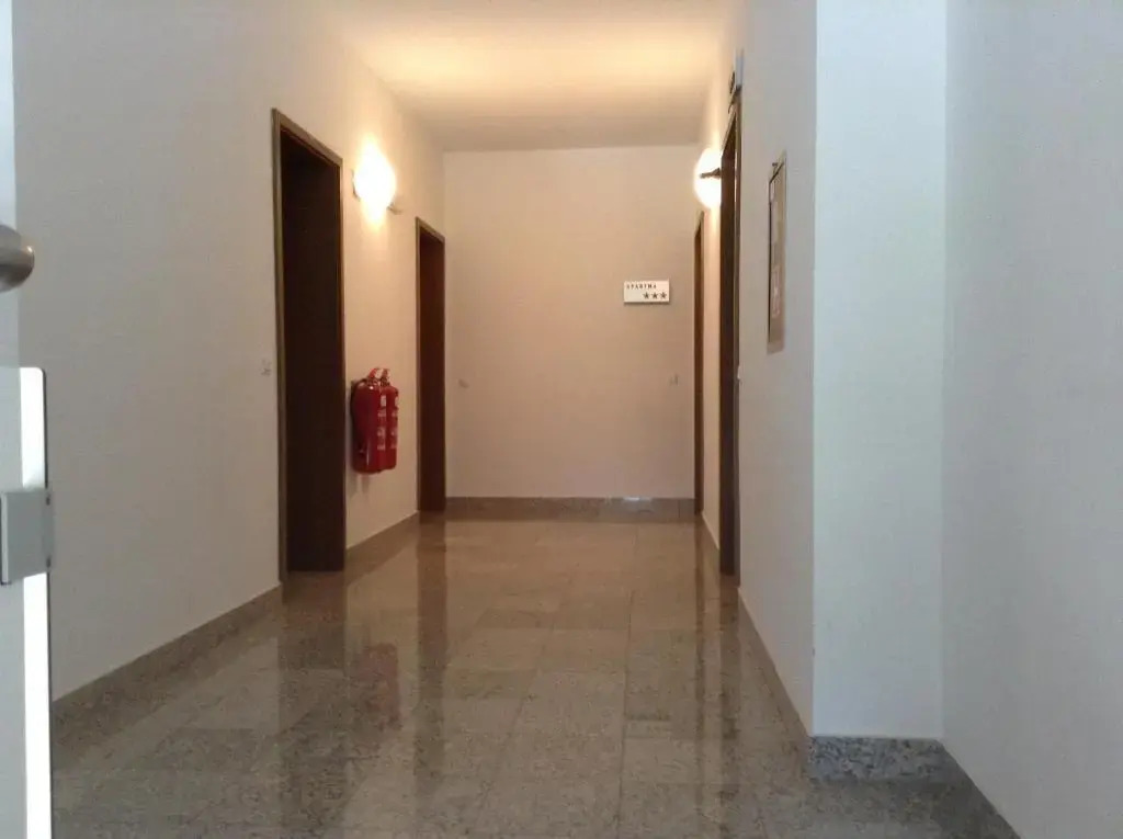 Apartment Potepuh