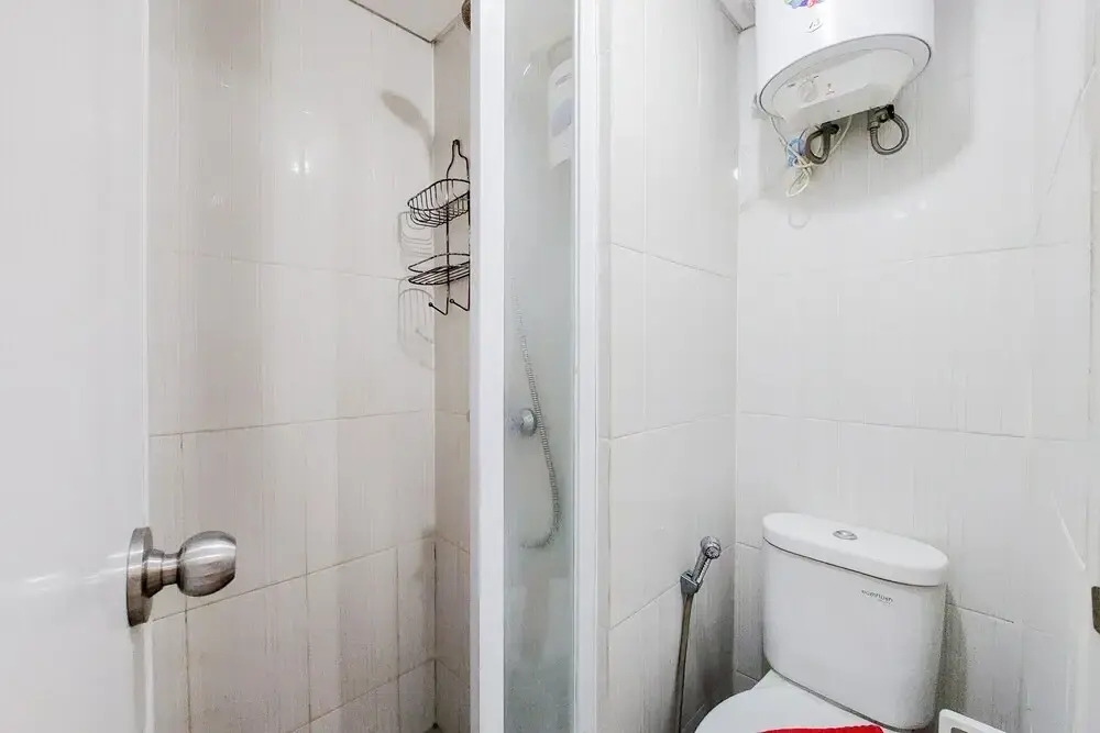 Cozy and Tidy Studio at 19 Avenue Apartment