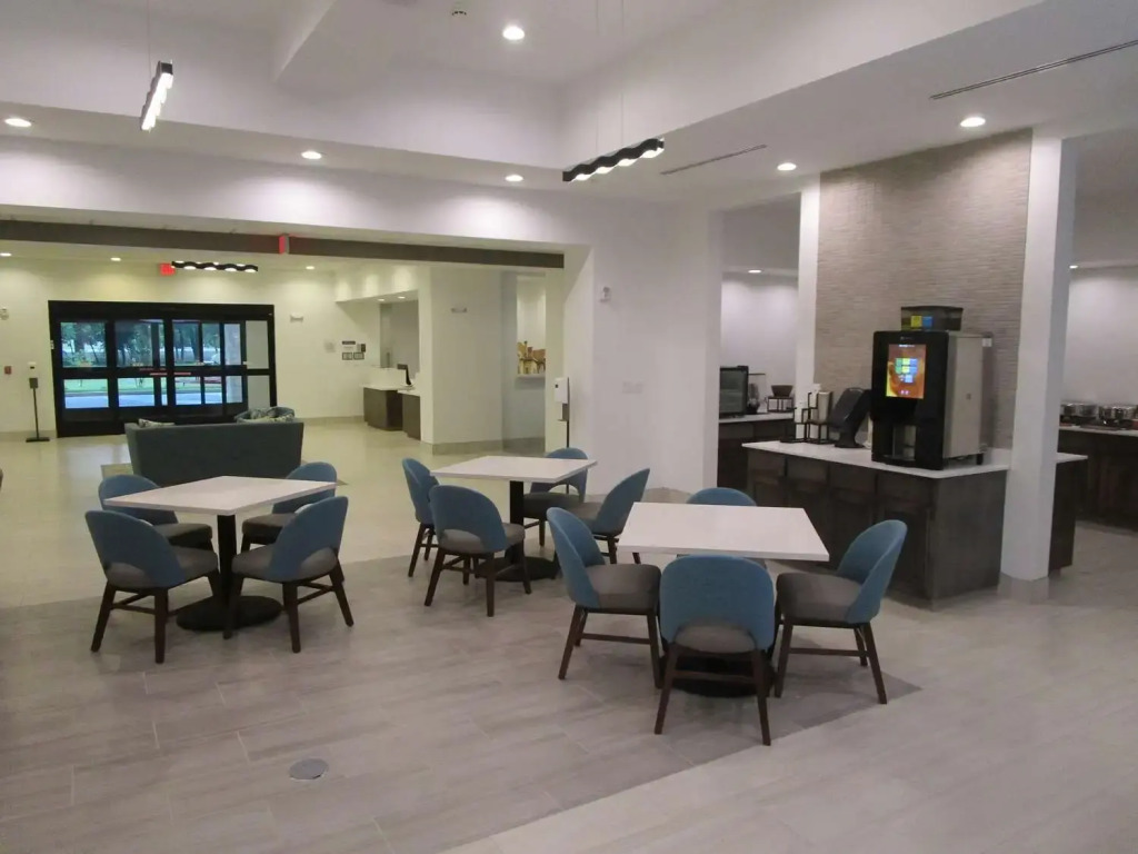 Reddy Hotel Bonham