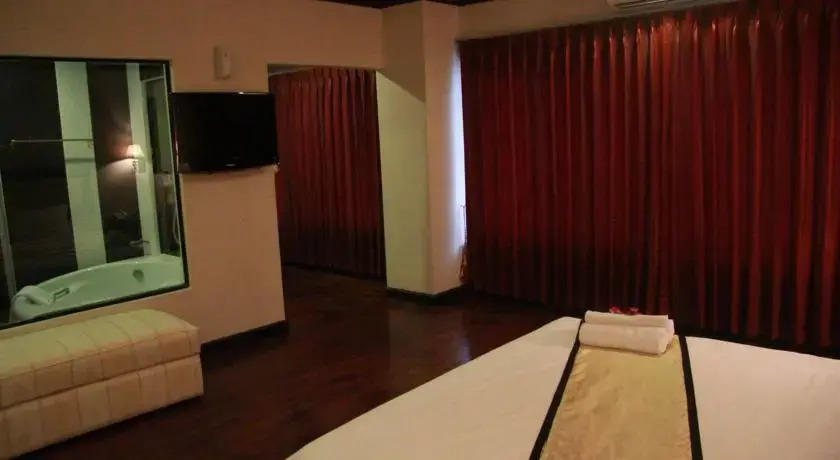 Cheung 2 Hotel