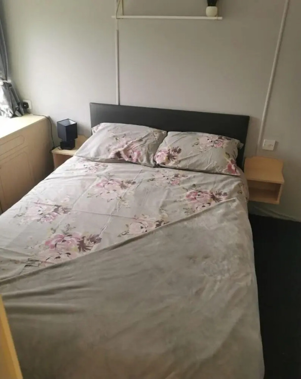 Beautiful 2-bed Apartment in Chaple Hill