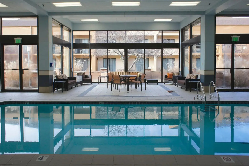 Courtyard by Marriott Rockford