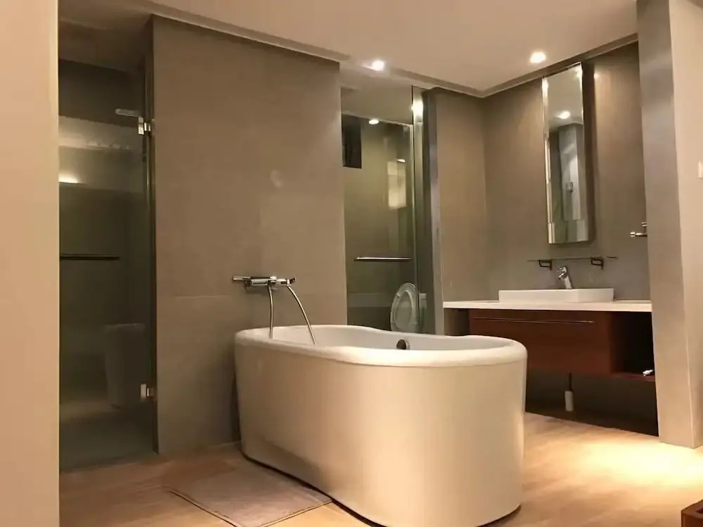 Hulusea Hotel Resort