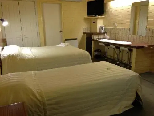 Robertson Country Motel