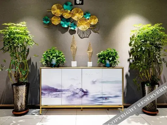 Jinyi Hotel (Zhengzhou High-tech Vanke Plaza & Zhengzhou University Branch)