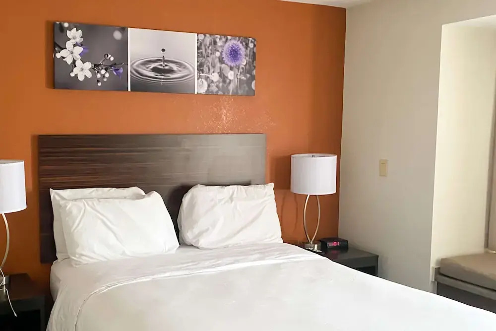 Microtel Inn & Suites by Wyndham Decatur