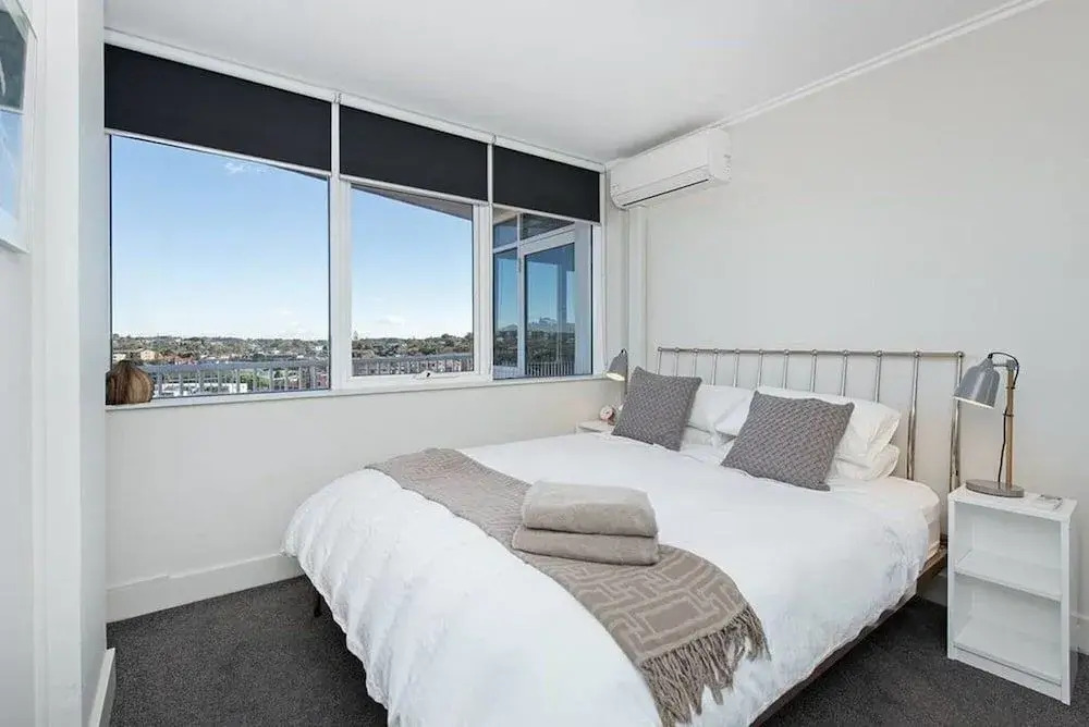 Stunning Ocean View Apartment H324