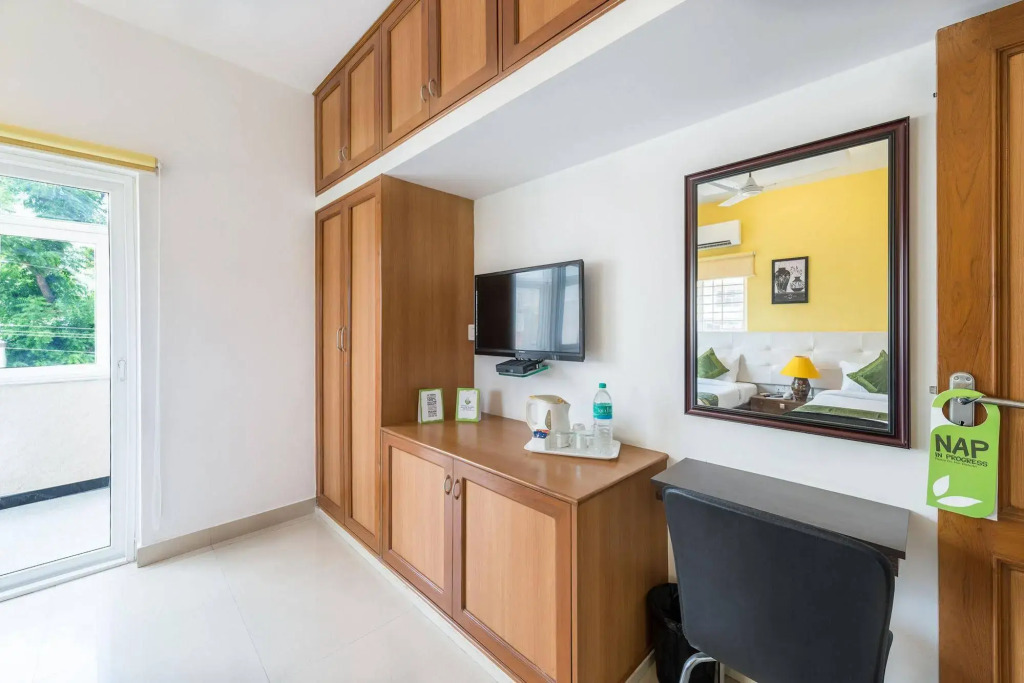 Aurovilla Serviced Apartment