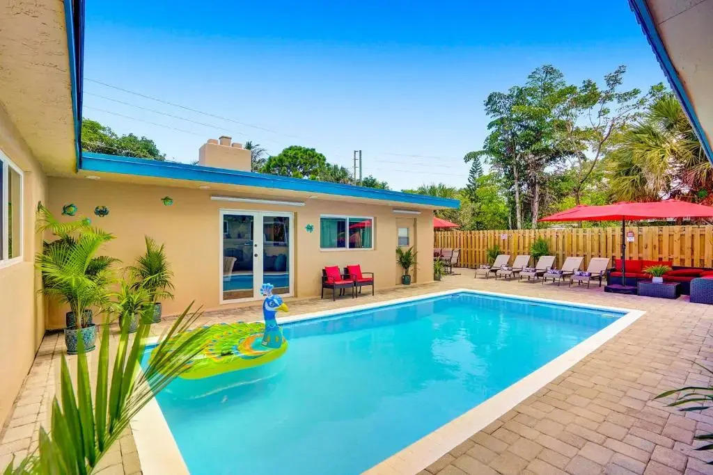 Stellar stay in wonderful 7bd villa Pool-Playground