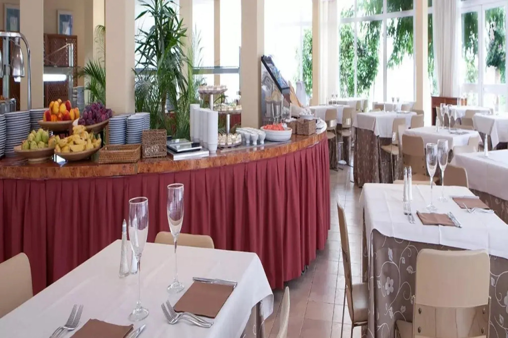 Hotel Intur Azor