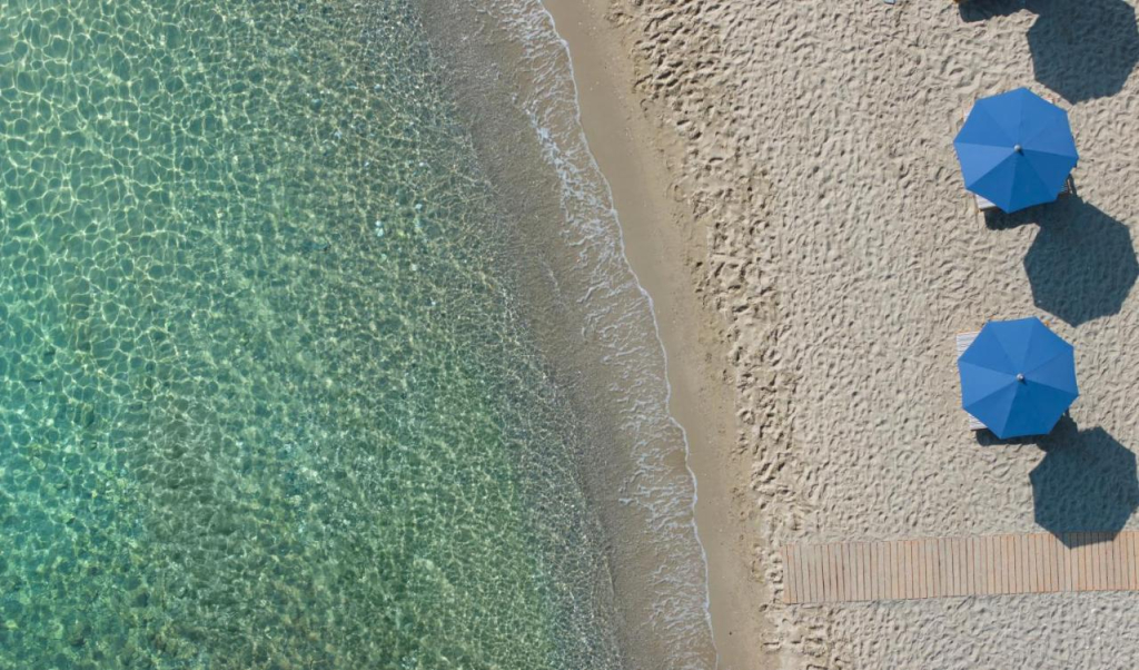 Avant Mar Paros