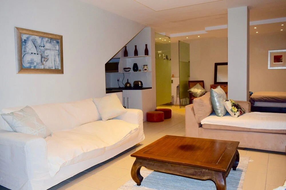 1 Bedroom Apartment in Fresnaye