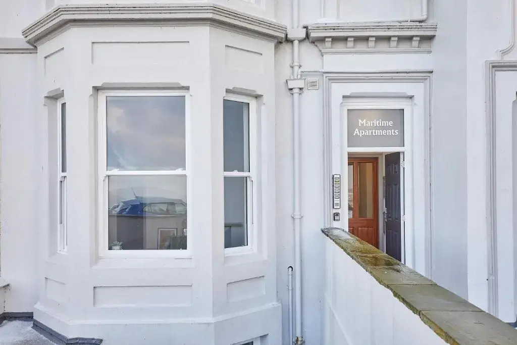 Host Stay 2 Maritime Apartments