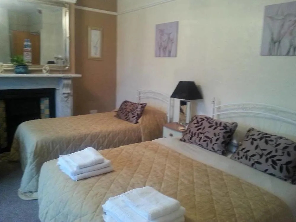Edingworth Guest House