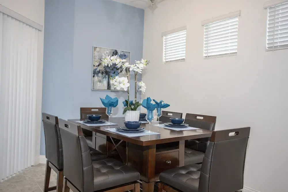 Festival Resort 5 Bd Home w/ Screened Pool Close to Disney 174