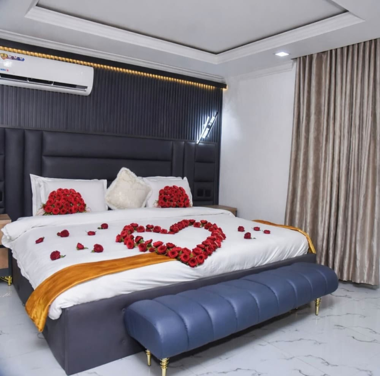 Orchid - Bliss Hotels