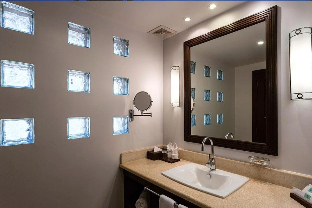 Отель Heritage Suites