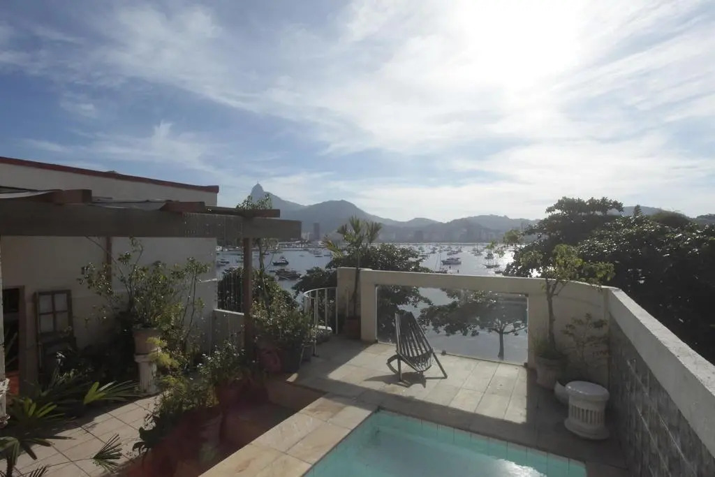 Hotelinho Urca Guest House