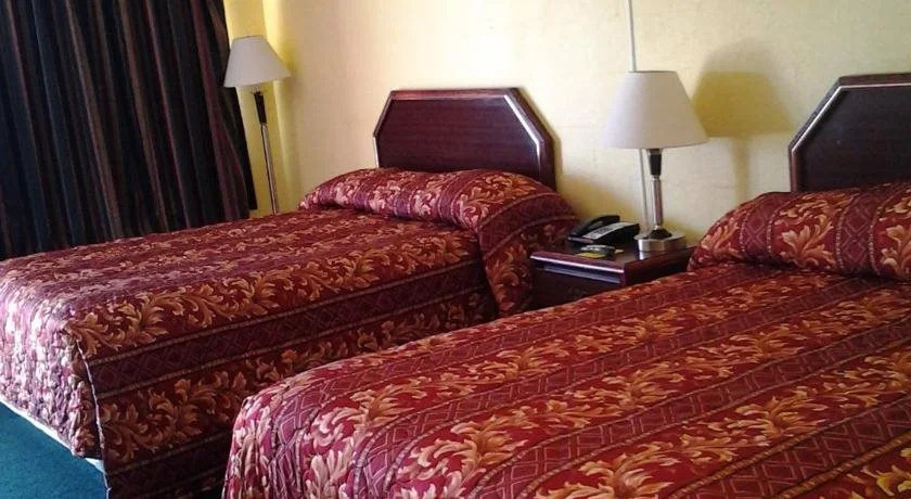 Holiday Motel
