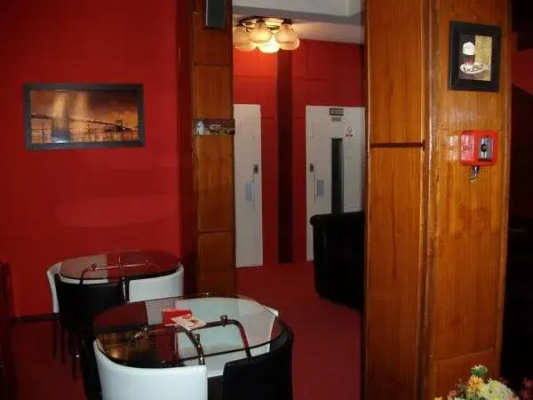 Golden Inn Hotel