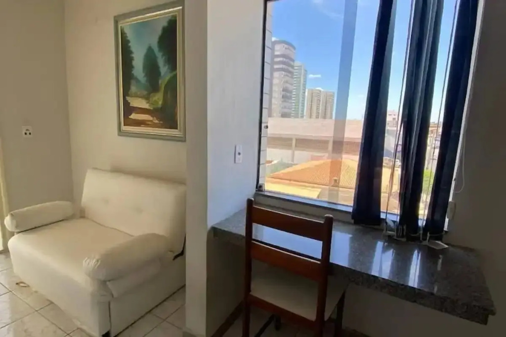 Kris Hotel