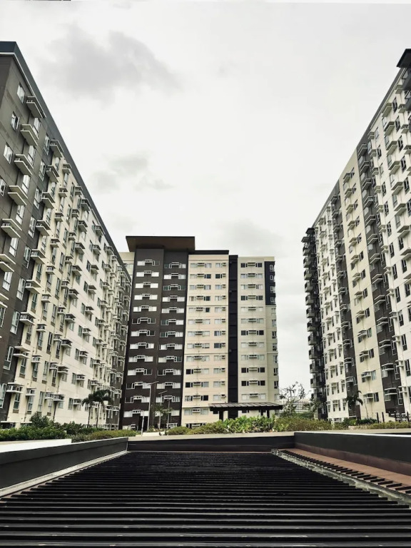 Spacious Stylish City Haven