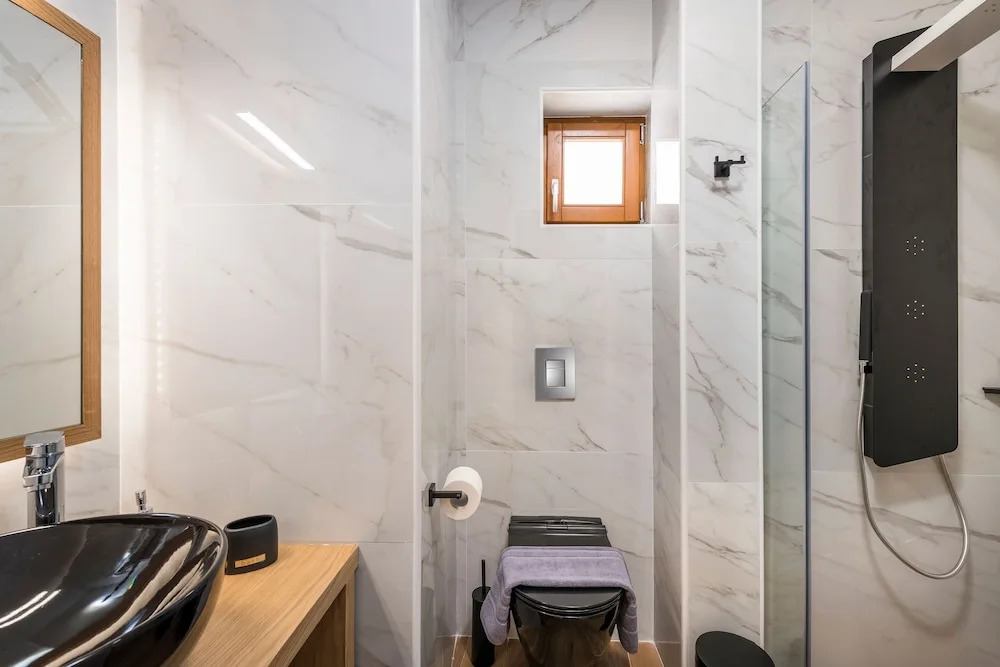 Evlimeni Suites