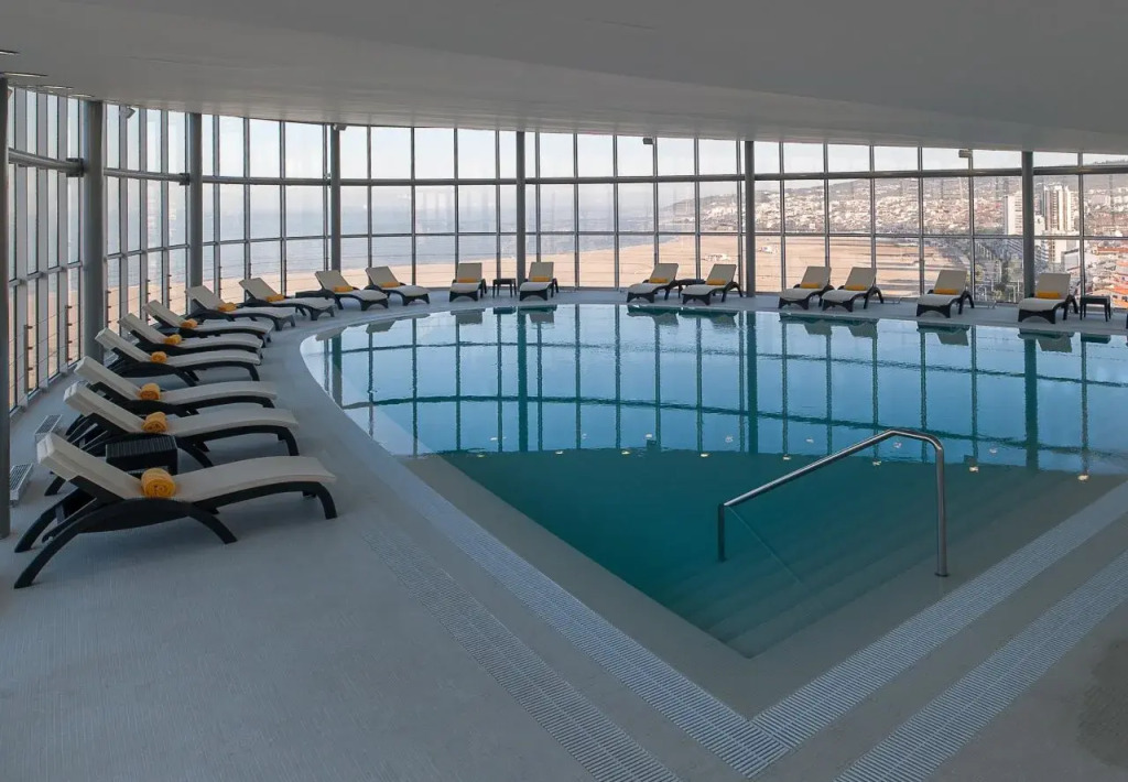 Eurostars Oasis Plaza