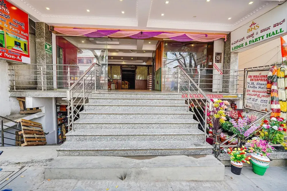 Fabhotel Bns Lodge