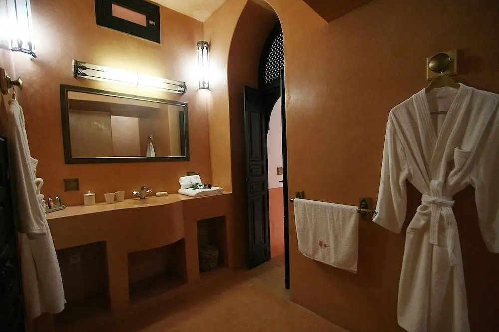 RIAD GREEN LOTUS