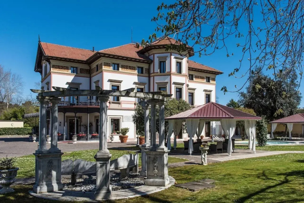 Hotel Villa Stucky