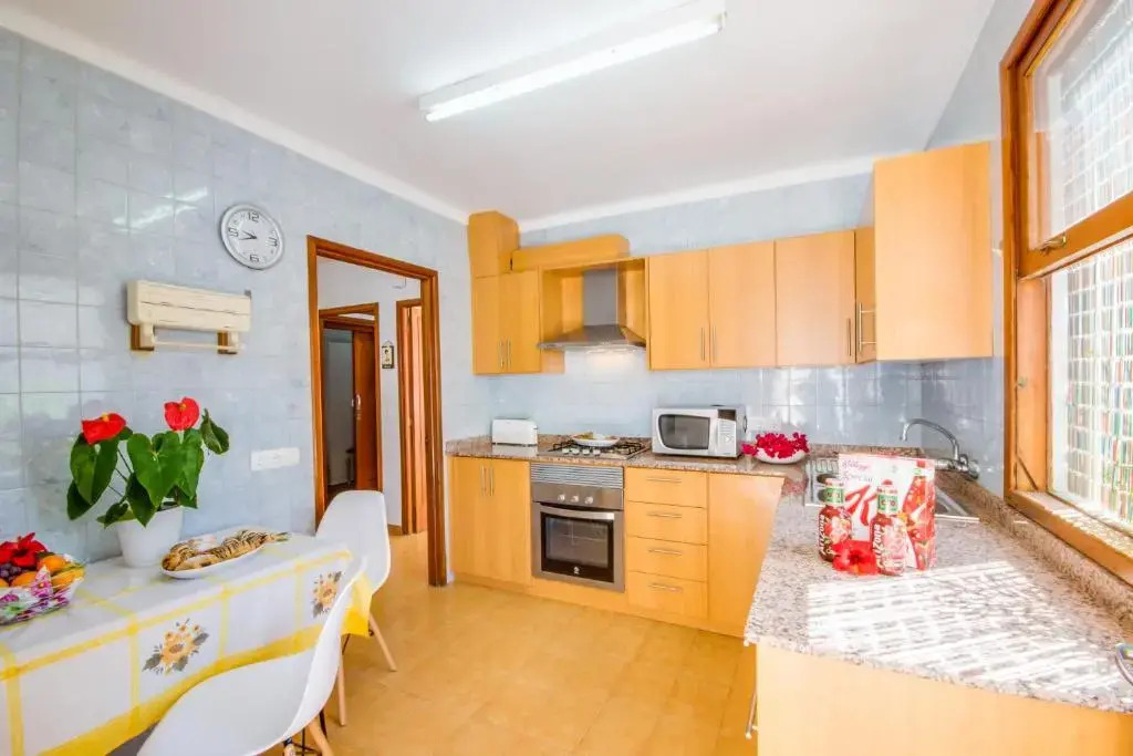 Ideal Property Mallorca - Villa Rosita 12