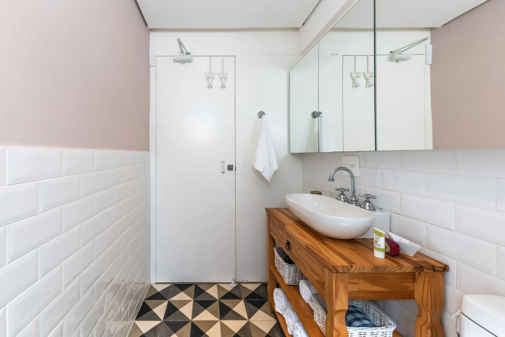 Apartamento com vaga e ótima localização | Itaim Bibi