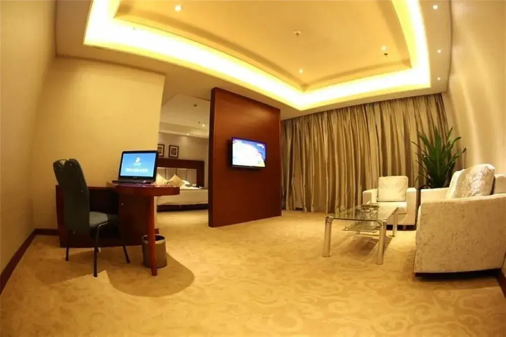 Jinhu Hotel