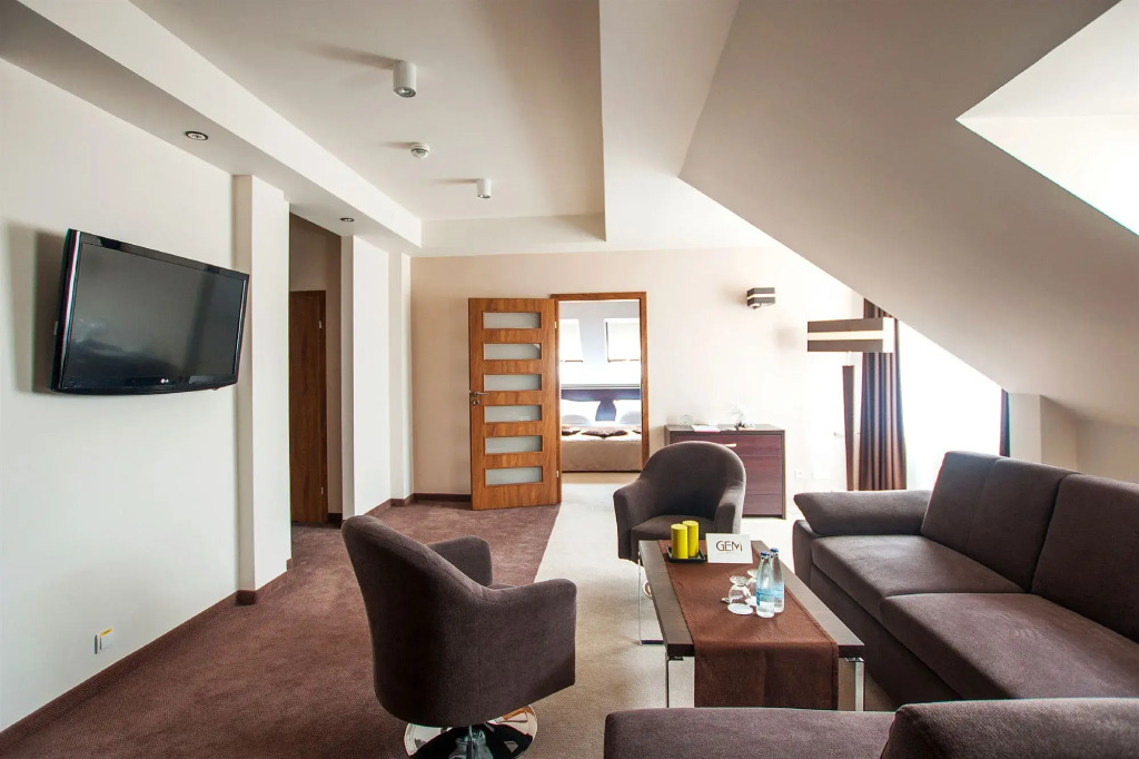 Hotel Gem