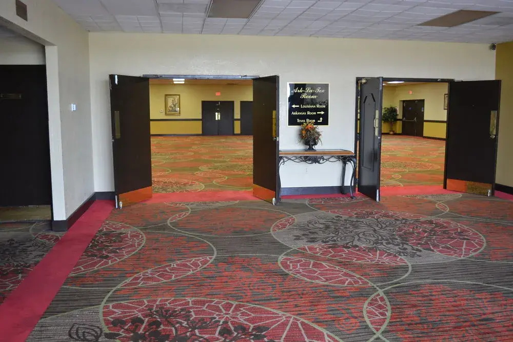LeBossier Hotel