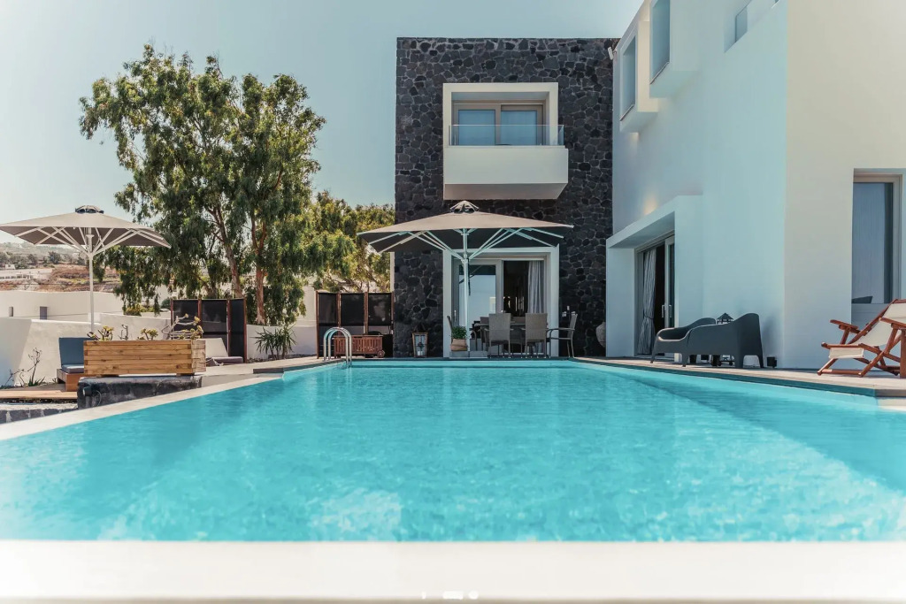 Kaminos Private Villa