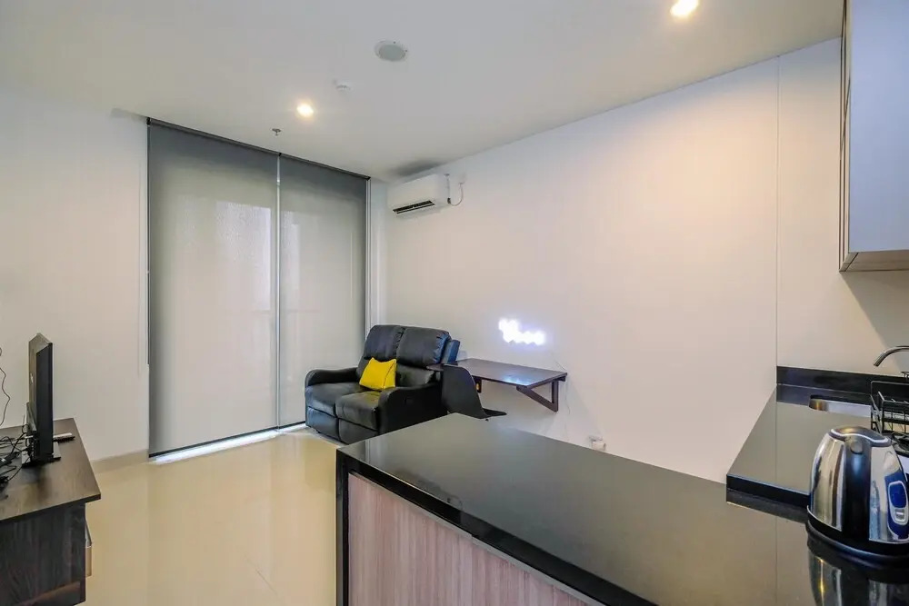 Comfortable 1BR at The Newton Ciputra World 2 Apartment