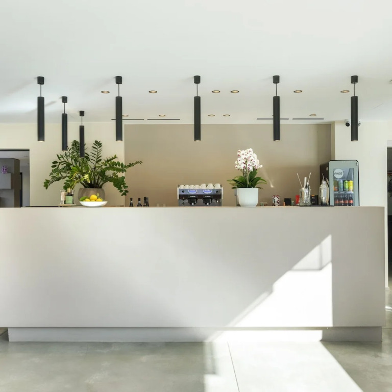 Elegant Accommodation in Catania-beahost